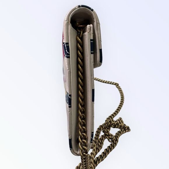 Gucci Marmont Trompe L’Oeil Wallet on Chain - Picture 4 of 9